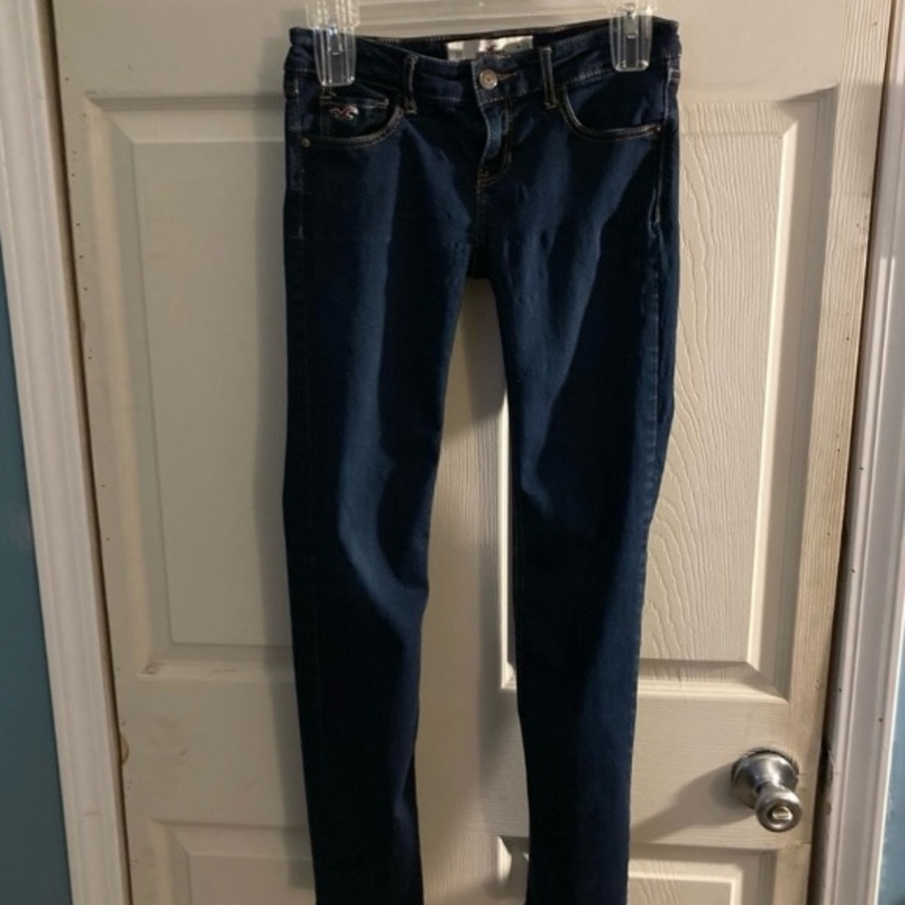 Hollister Dark Indigo Low Rise Straight Leg Jeans. Size w26 L 31.. size 3 - Picture 8 of 10